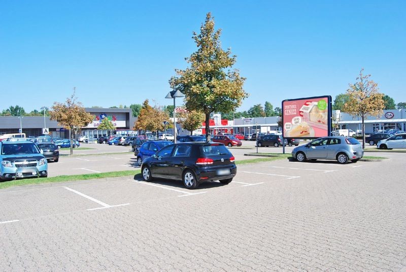 Flurweg 11 E-center Hawig