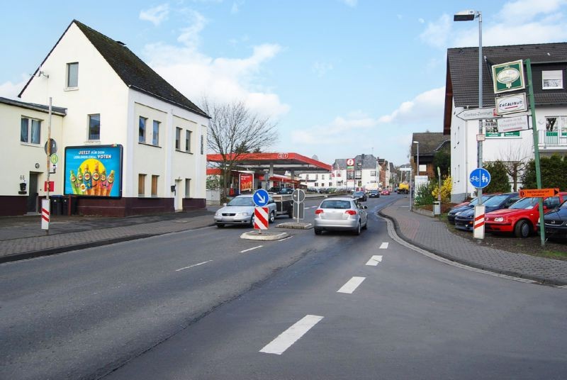 Bahnstr  88