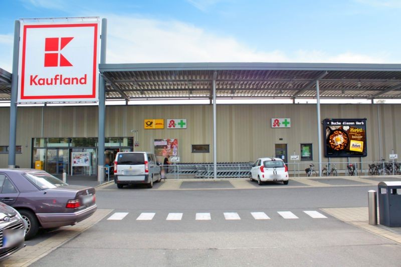 Römerstr. 120 Kaufland Eing.