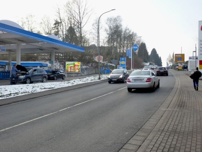 Westerwaldstr 41 - 43, Am Autobahnzubringer