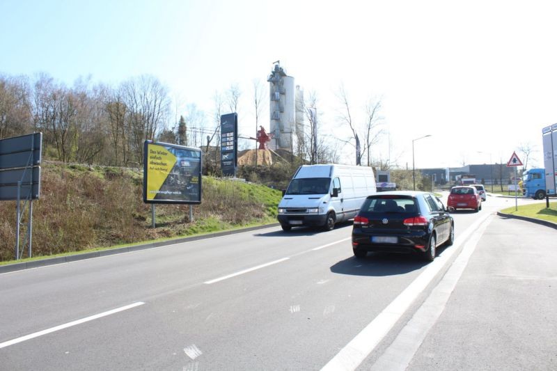 Am Verkehrskreuz/Robert-Bosch-Str gg