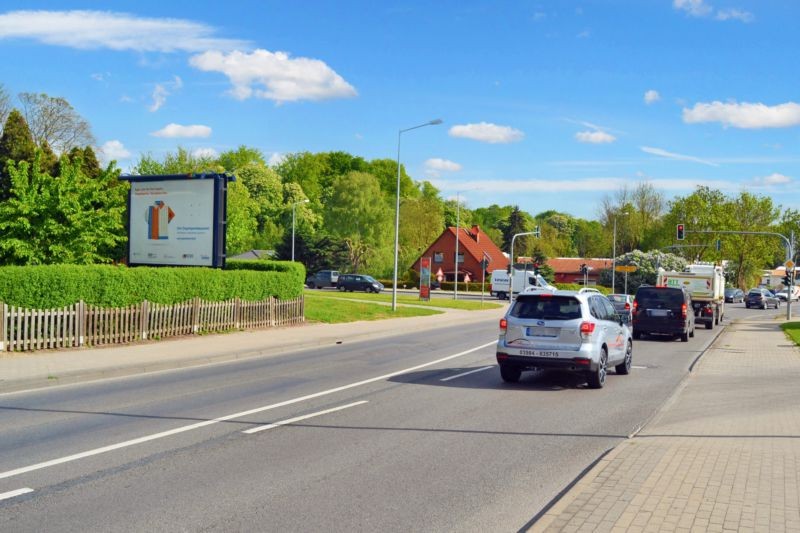 Berliner Str 6 (B 109) ew/Güstower Str