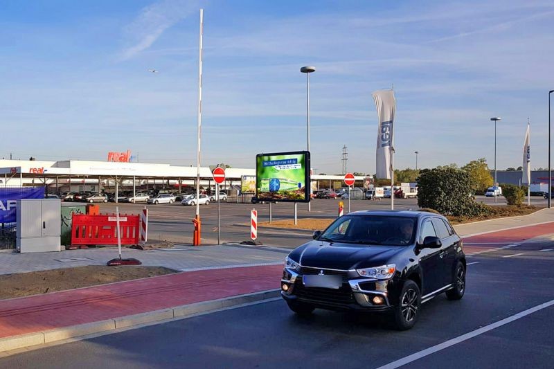 Bataverstr. 93 Kaufland Einf.