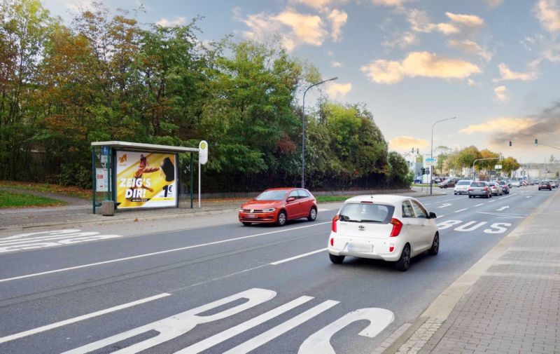 Raffineriestr/Zum Heizwerk/Hst Thüringer Str aw