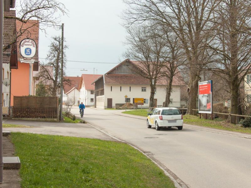 Hauptstr  34 gg/Gasthof-Getränkemarkt - Frechenrieden