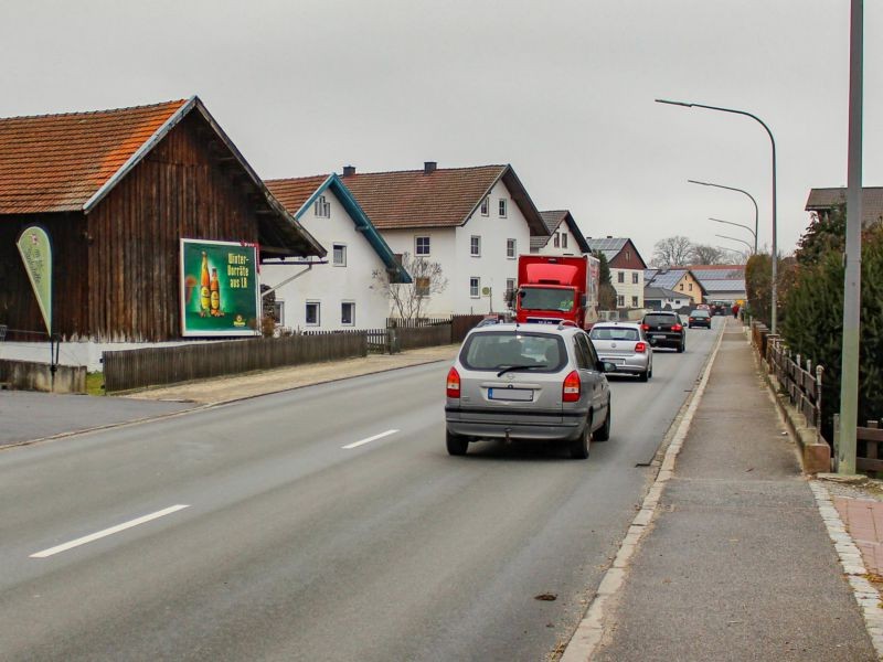 Regensburger Str 71 (B15 ) - Jellenkofen