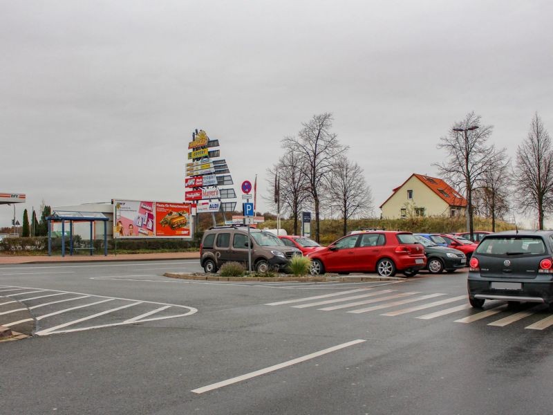 Stadtilmer Str/Tankstelle/Waschplatz/Si.PP EKZ Ilmkreis-Cent