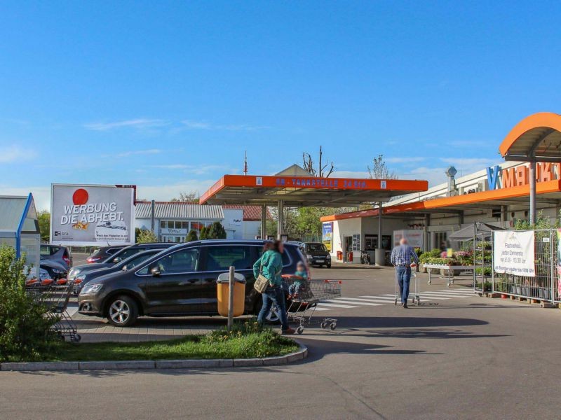 Saumweg 19 V-Markt Eing. (Sicht Baumarkt)