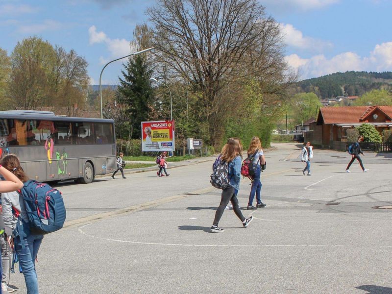 Jahnstr.40/Volksfestplatz