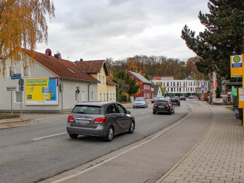 Amberger Str 148 (B15)/Im Langen Gwend quer