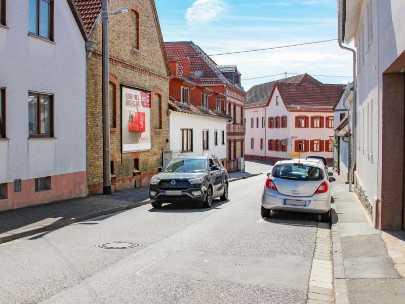 Neufeldstr   1