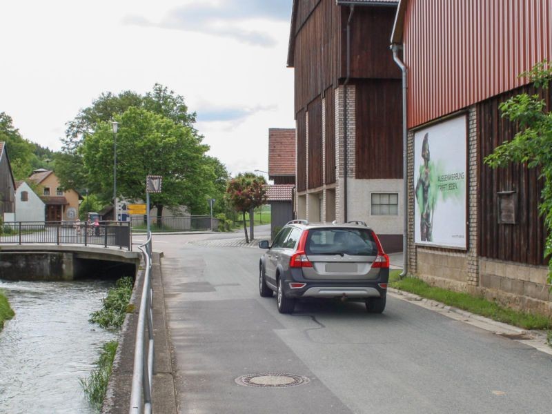 Bei der Brücke/Anw Nr  7 - Sigras