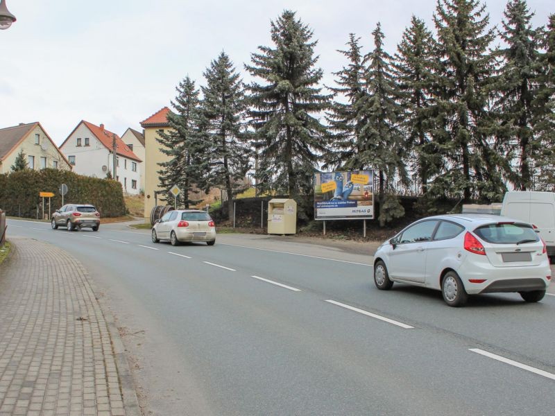 Naumburger Str. 42/B 180/nb.Bushaltest.- OT Döschwitz