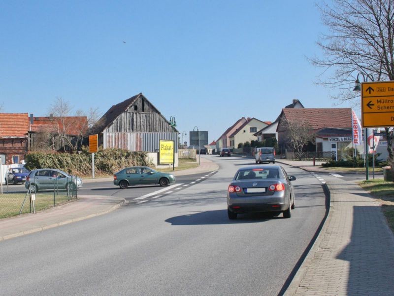 Förstereistr  32 (B 246)/Ernst-Thälmann-Str