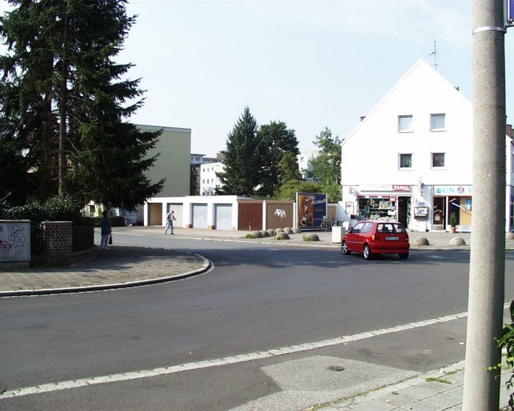 Rangaustr.-Wolframs-Eschenbacher Str. 22