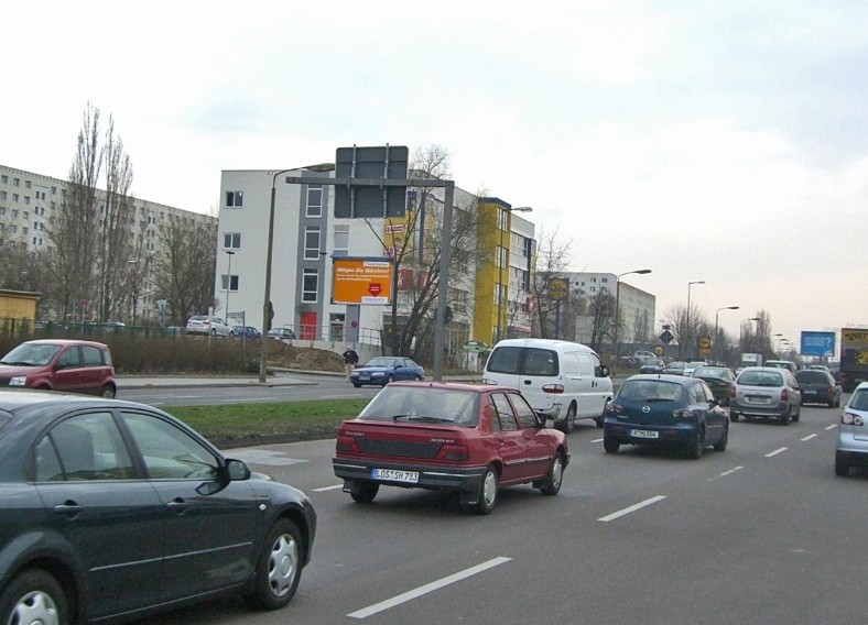 Märkische Allee 160a li City-Star-Board