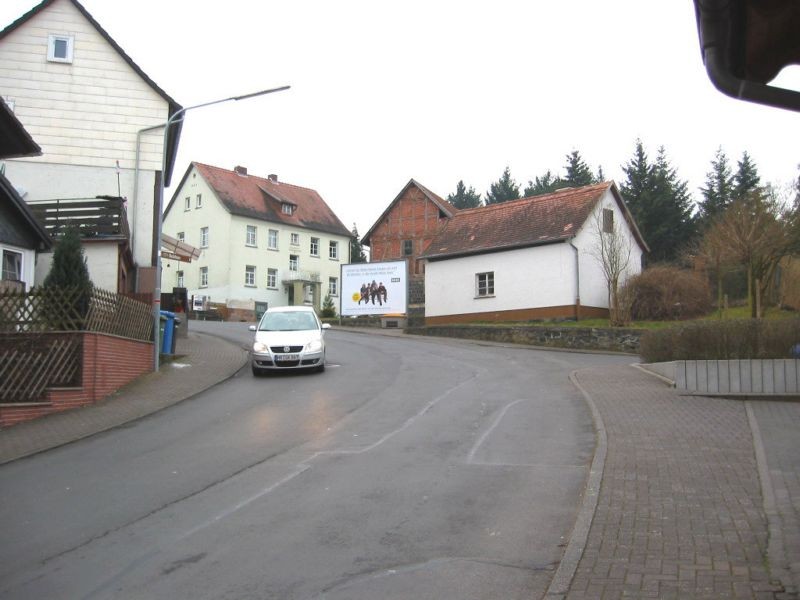 Potsdamer Str. 16        -Rauschholzhs.-