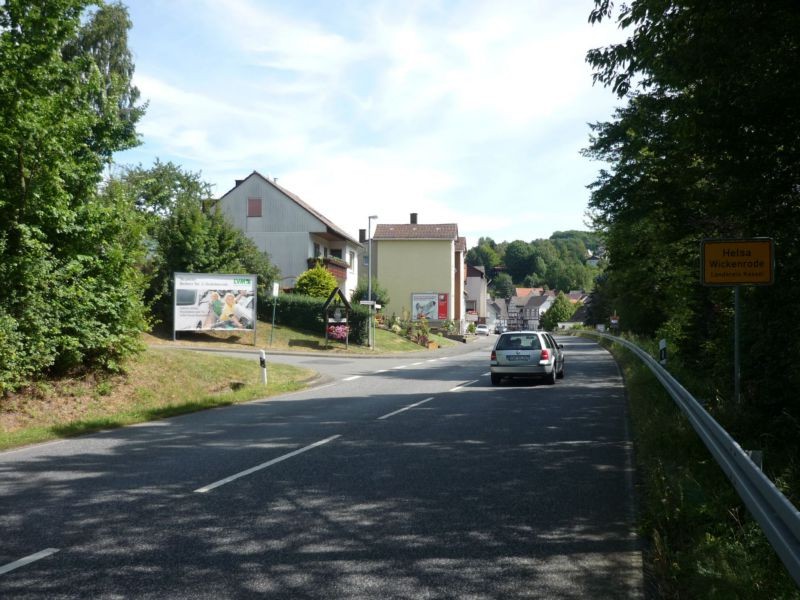 Hüttenlandsweg/Berliner Str (B 451)