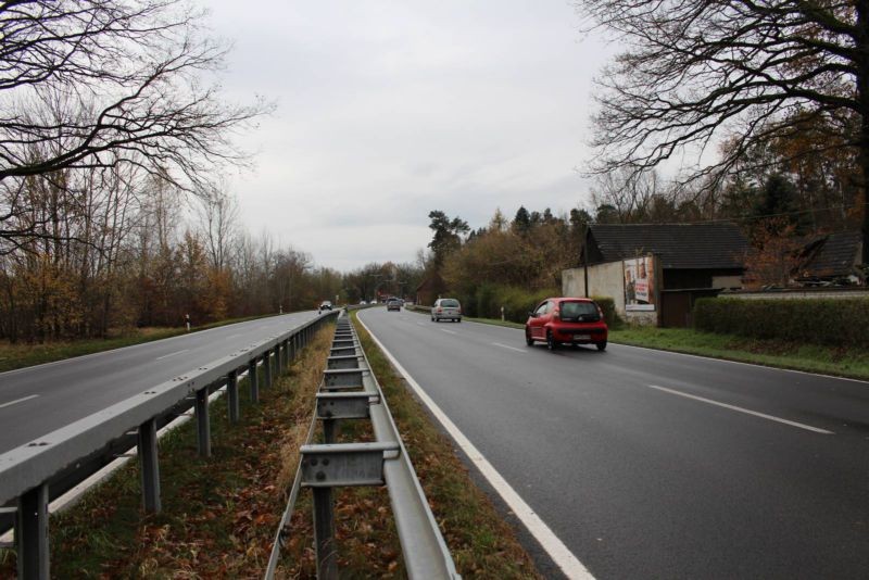 Willmersdorfer Chaussee (B168)/Lakomaer Dorfstr nh