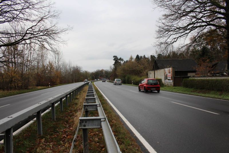 Willmersdorfer Chaussee (B168)/Lakomaer Dorfstr nh