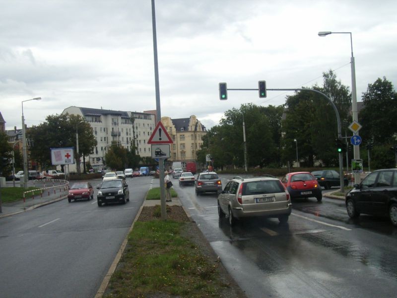 Martin-Luther-Str  48/August-Bebel-Str RS City-Star-Board