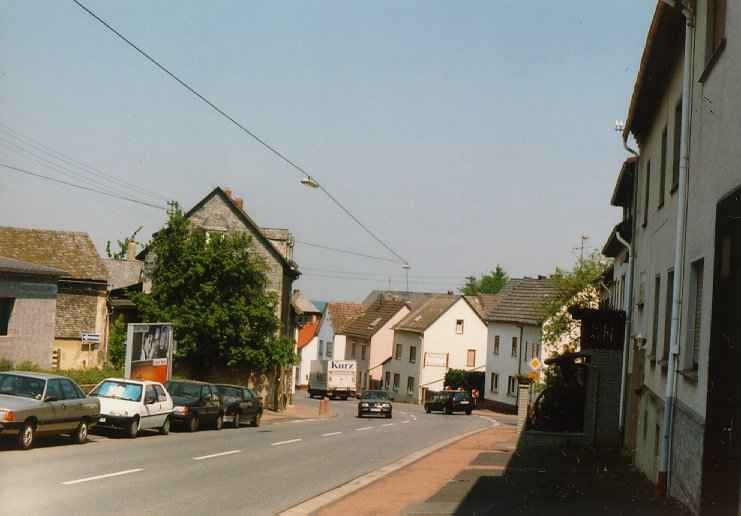 Mainzer Landstr  20 (B 417)/Kappeser Weg