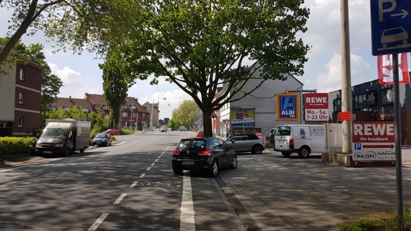 Duisburger Str 537 re