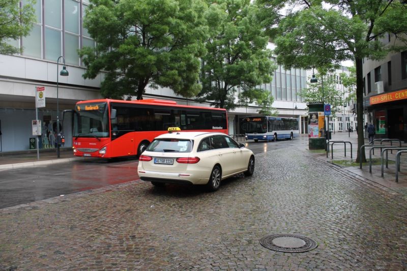 Willy-Brandt-Platz/Blondelstr