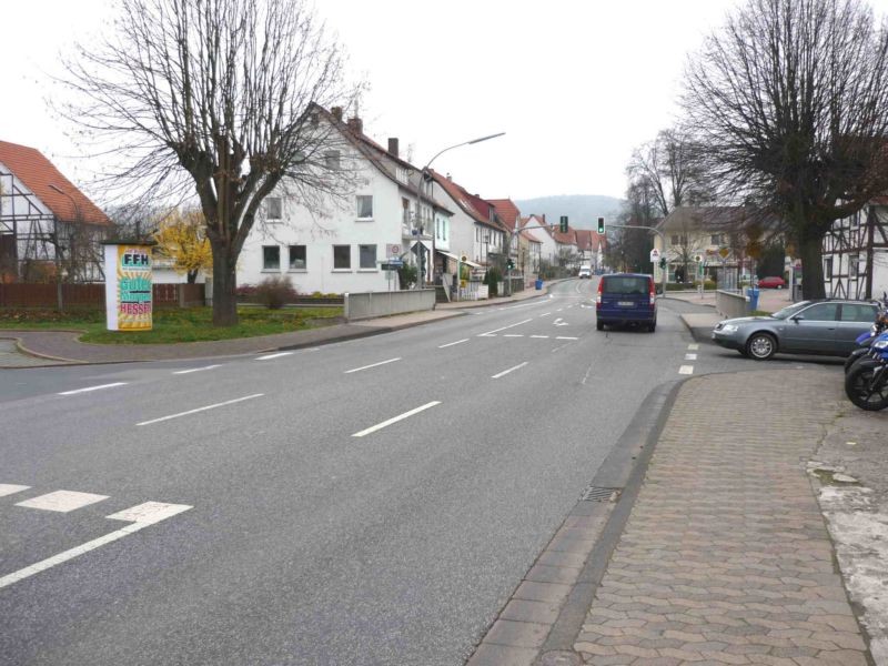 Landstr/Blaue-Kuppe-Str 1  gg -Reichens