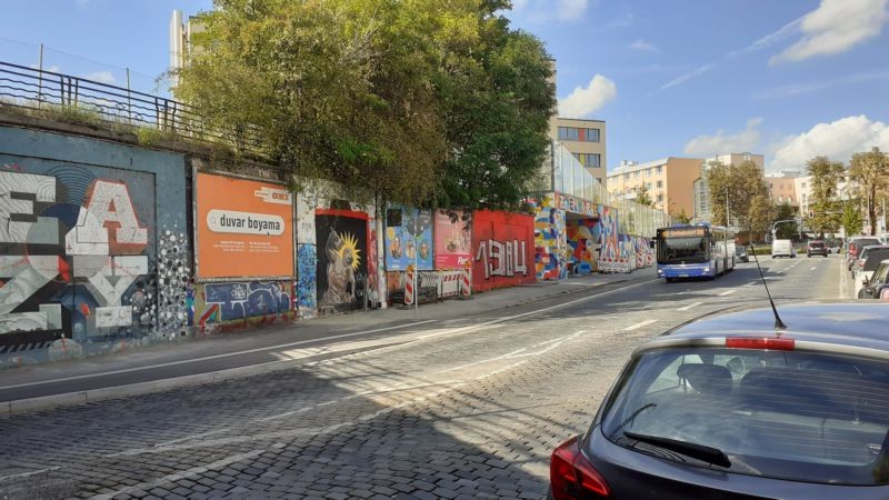 Tumblingerstr  - Südbhf Stützmauer