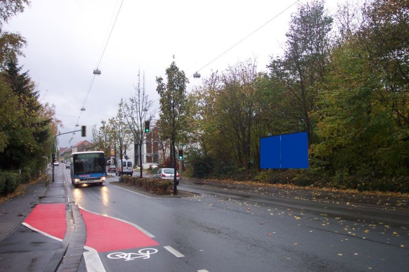 Merziger Str /Weg zur Tennishalle gg