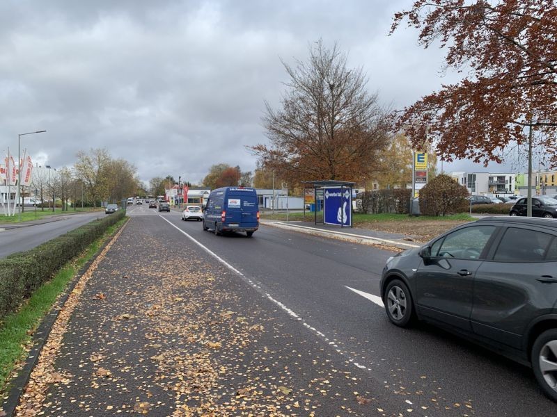 Provinzialstr 300 vor Edeka