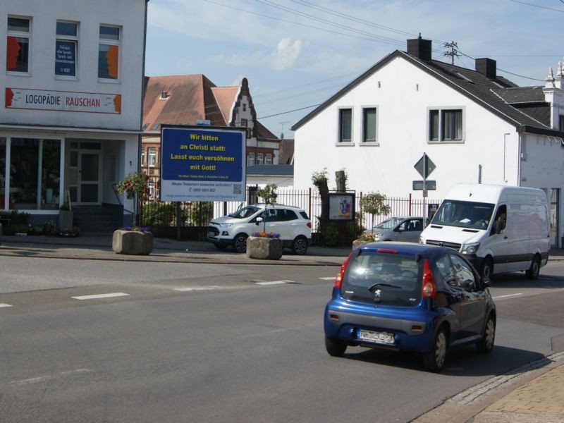 Saarbrücker Str (L 125) /Heinitzer Str  1 (L 282) /Zubr A8 E