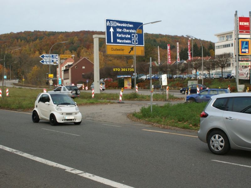 Dudweiler Landstr/Im Sauerbrod vor Aldi Rewe/Hst Krämersweg