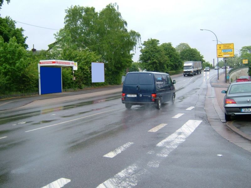 Bahnhofstr   3 gg (B 405) HBF Aral Oil Tkst nh