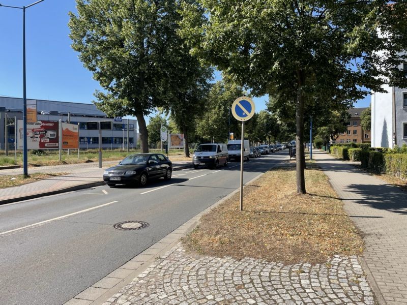 Kindleber Str (L 1027) Straßenbahn-Hst Sto. 2 li