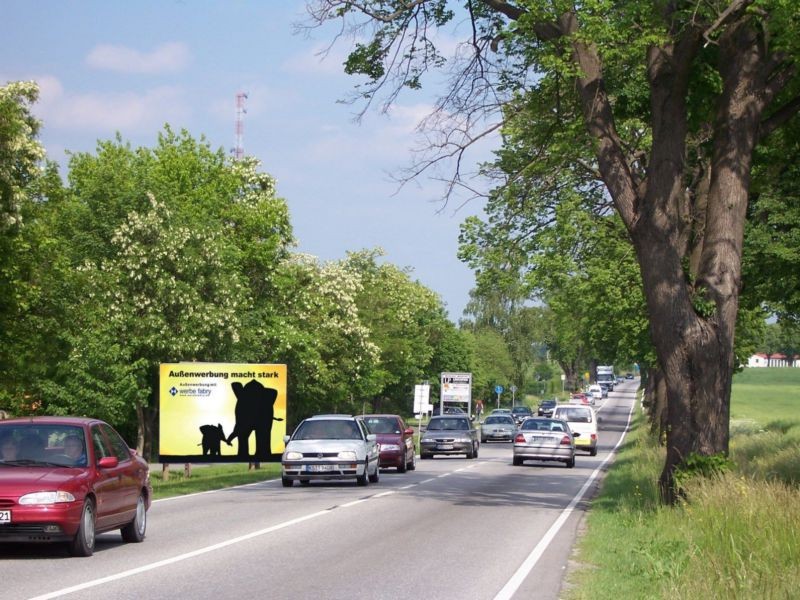 Stettiner Chaussee (B 104) /RothenburgerWeg nh li /Quer Agip Tkst