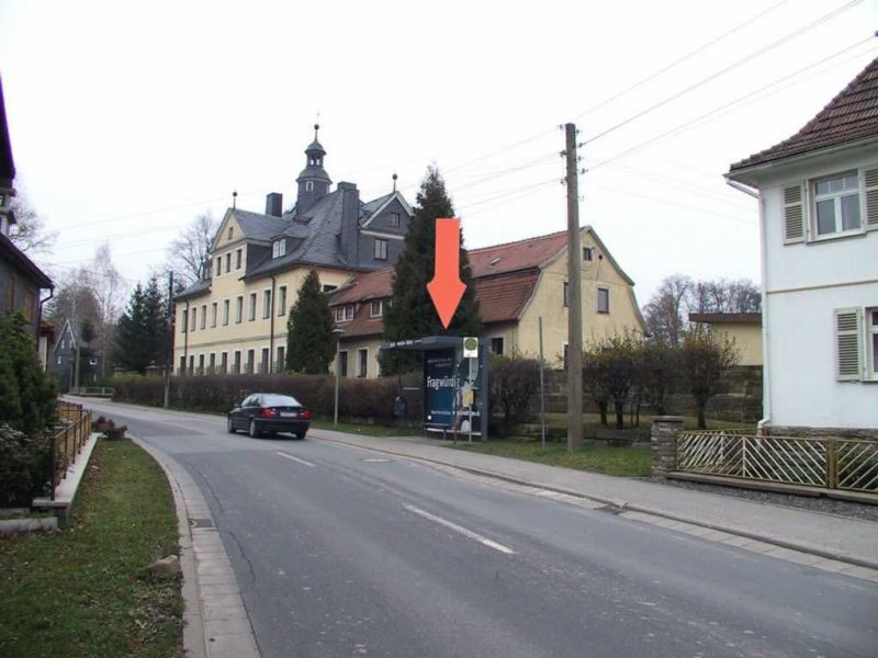 Ortsstr  42-44 gg Hst Schloss/WH-Unterlind