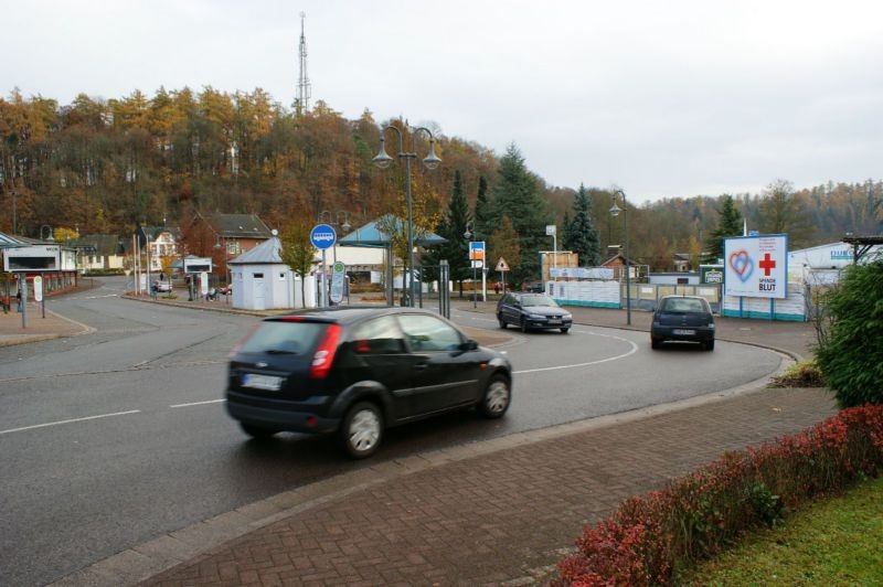 Im Brühl Busbahnhof gg Plus nh