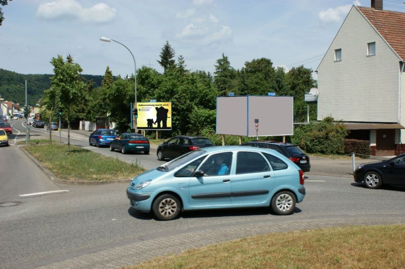 Großblittersdorfer Str Quer EW /(B 406) Kreisel vor /Zubr A620-E50  /V