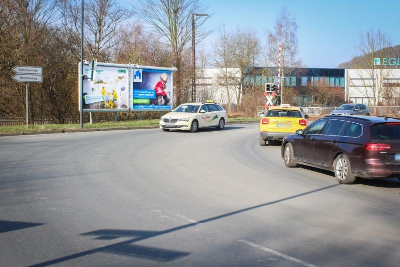 Kleinbahnstr/Berliner Platz Gymnasium nh