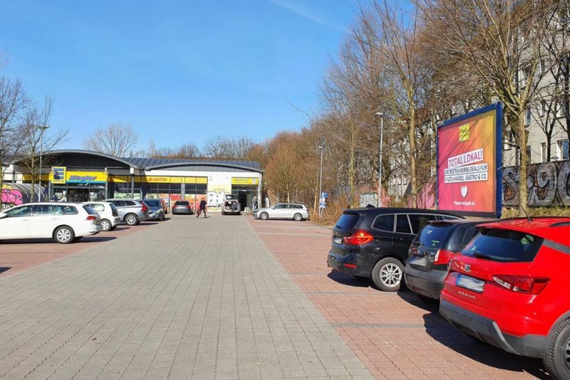 Am Veringhof 8 Edeka Ziegler Eing.