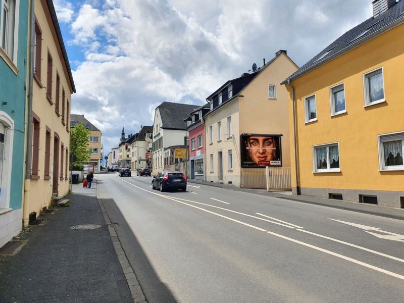 Kölner Str   4