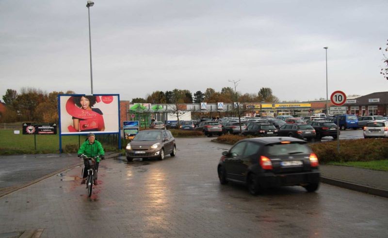 Ostenfelder Str. 70 Edeka Clausen Einf.