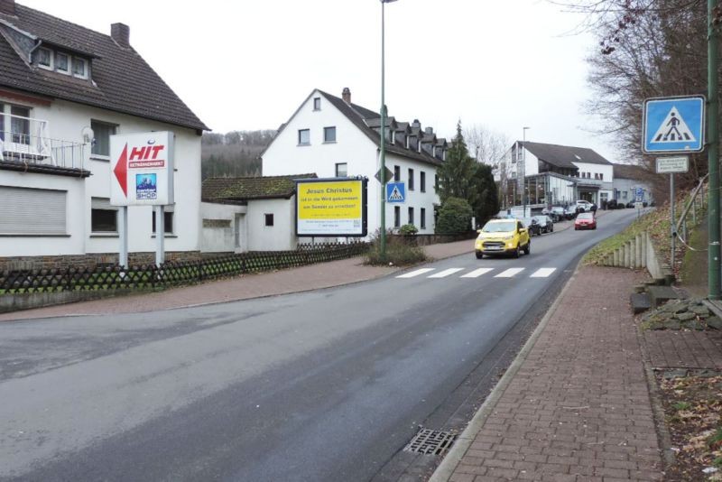 Bahnhofstraße 3 aw