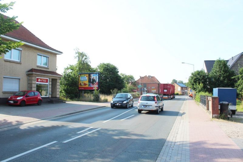 Hauptstraße (B 215) ew/Bahnhofstr   1