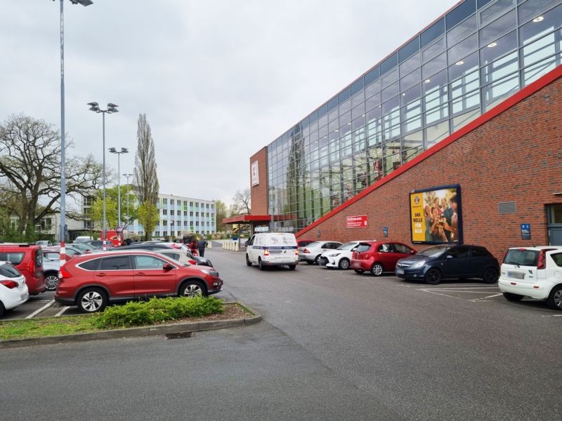 Bramfelder Dorfplatz 18 Kaufland Einf.