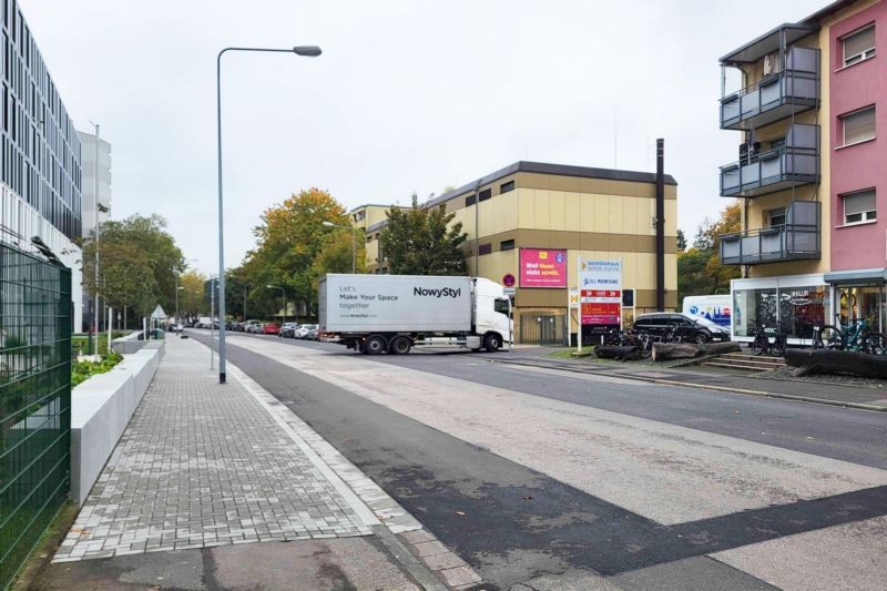 Dostojewskistr. 15 rechts