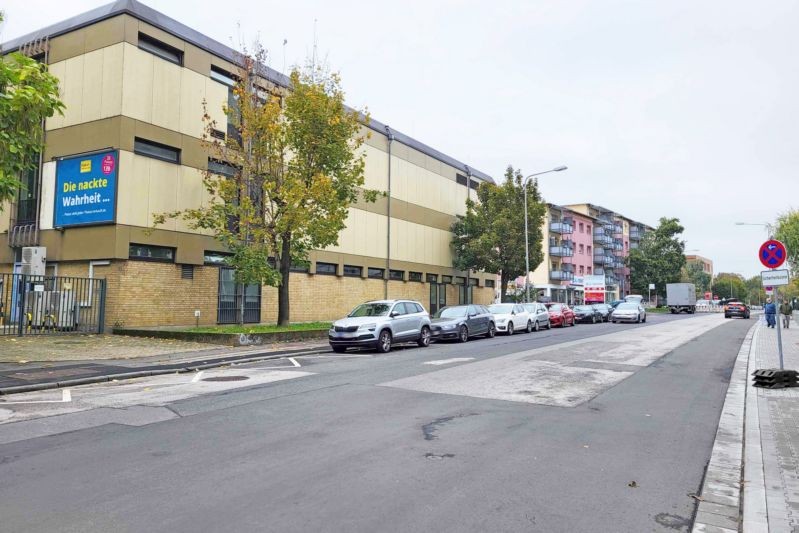 Dostojewskistr. 15 links