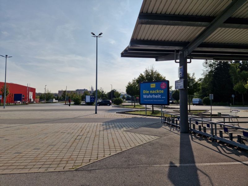 Zusestr. 6 Metro Einf.